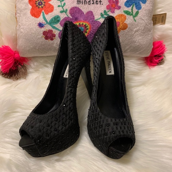 Steve Madden Redcarpt Satin Black Rhinestones - Picture 4 of 16